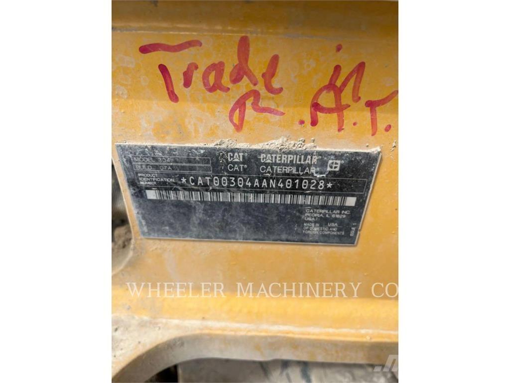 CAT 304 C1 TH 대형 굴삭기 29톤 이상