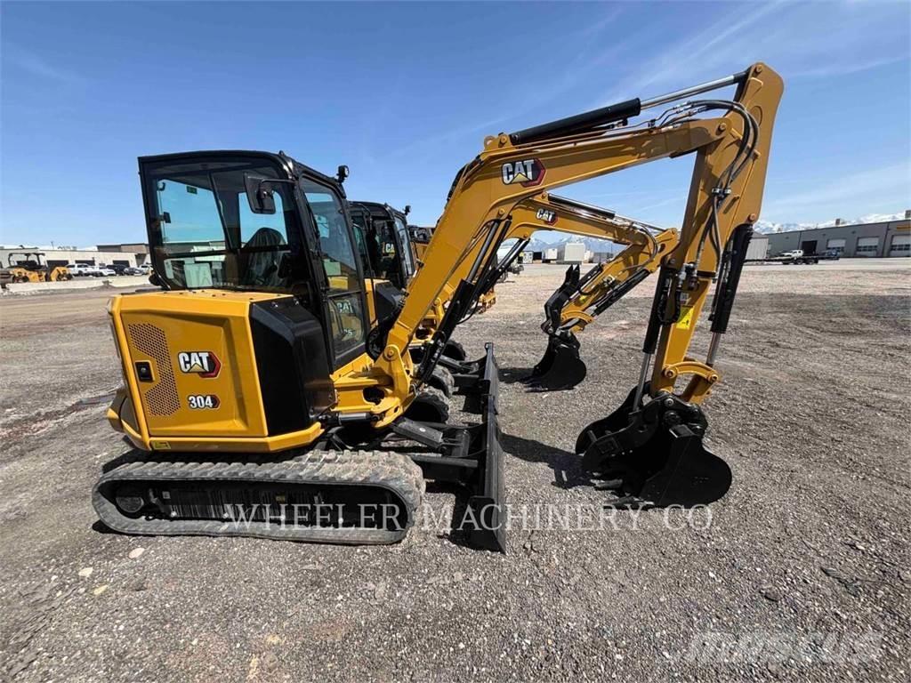 CAT 304 C3 TH 대형 굴삭기 29톤 이상