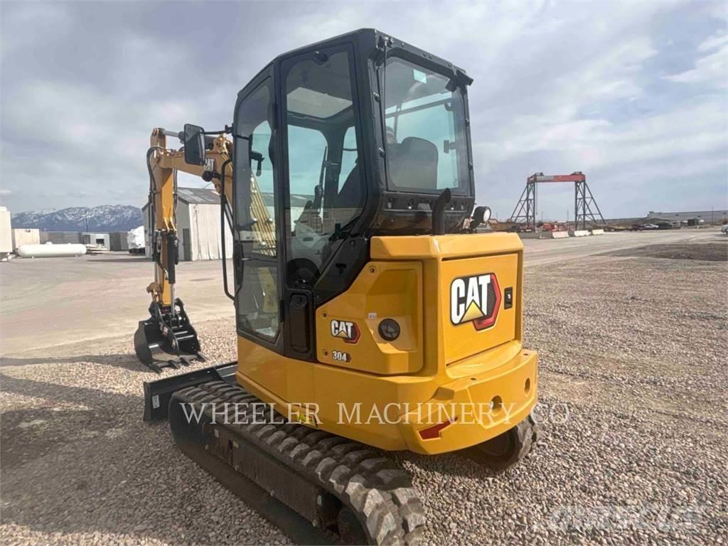 CAT 304 C3 TH 대형 굴삭기 29톤 이상