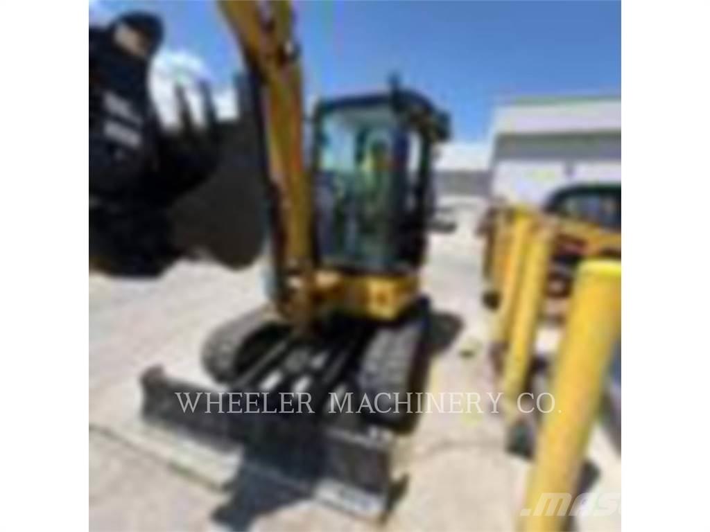 CAT 304 C3 TH 대형 굴삭기 29톤 이상