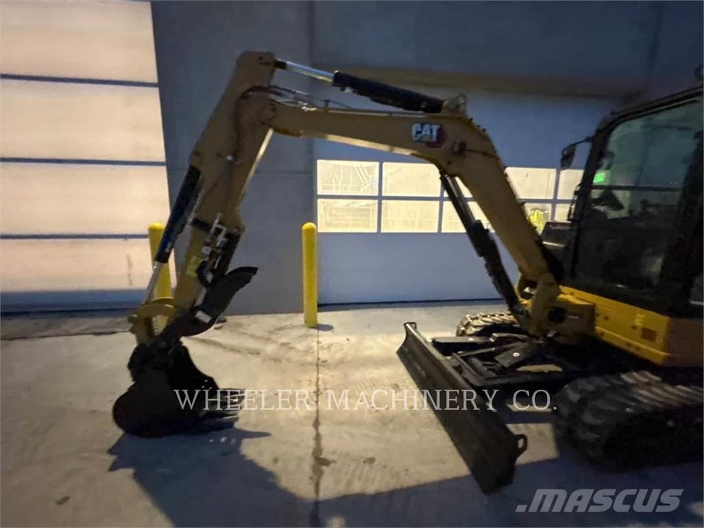 CAT 304 C3 THA 대형 굴삭기 29톤 이상