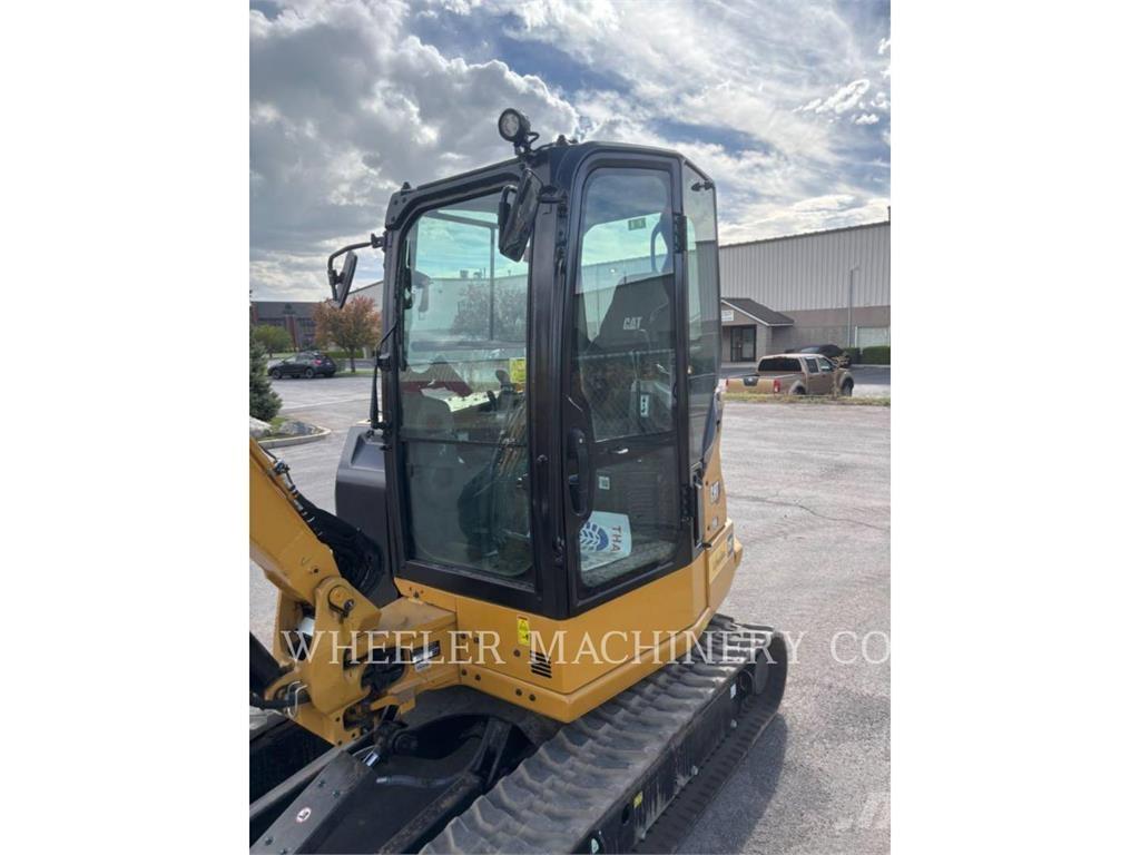 CAT 304 C3 THQ 대형 굴삭기 29톤 이상