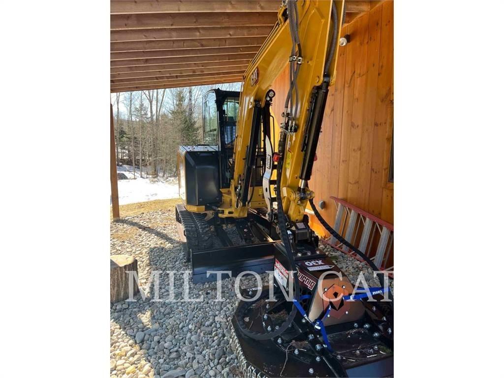CAT 30407 대형 굴삭기 29톤 이상