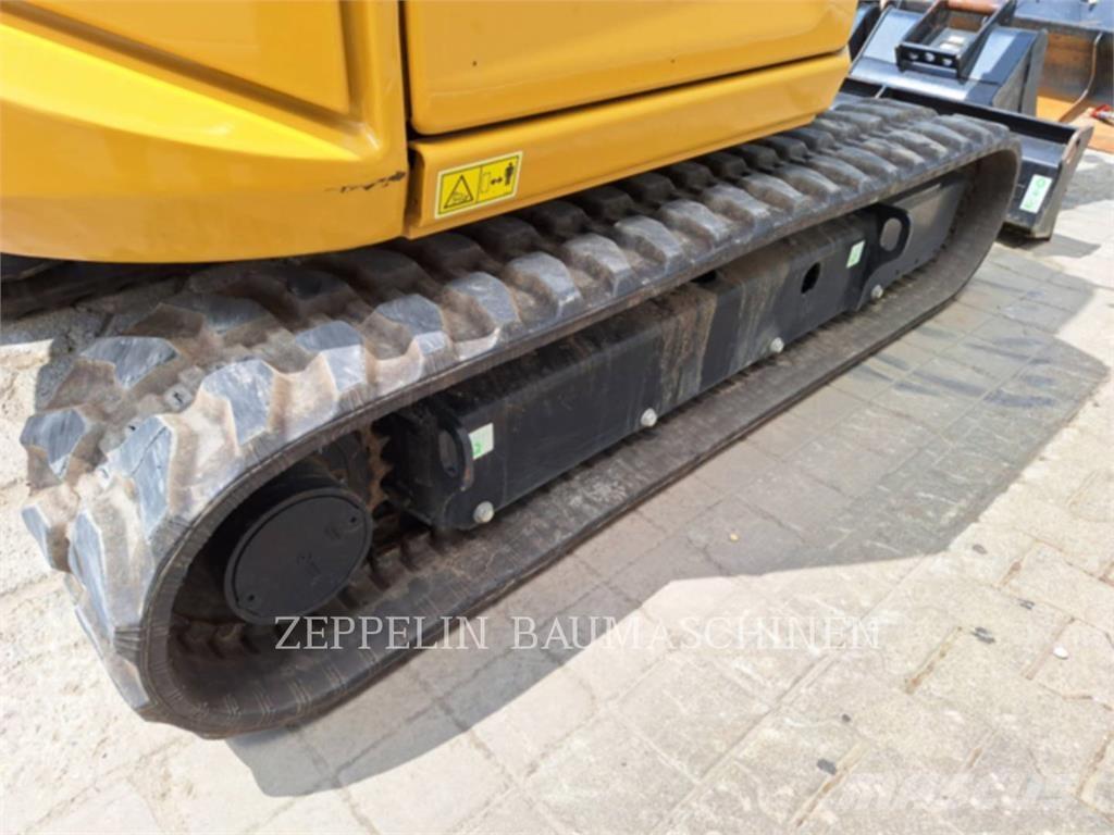 CAT 304CR-07A 대형 굴삭기 29톤 이상