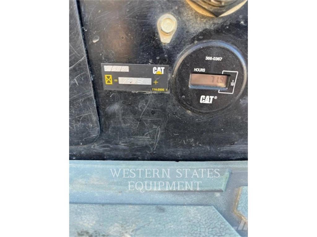 CAT 304E2 대형 굴삭기 29톤 이상