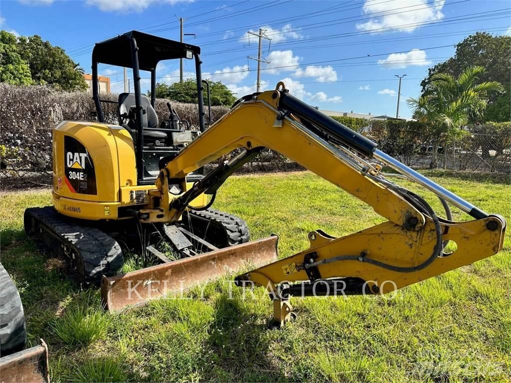 CAT 304E2CR 대형 굴삭기 29톤 이상