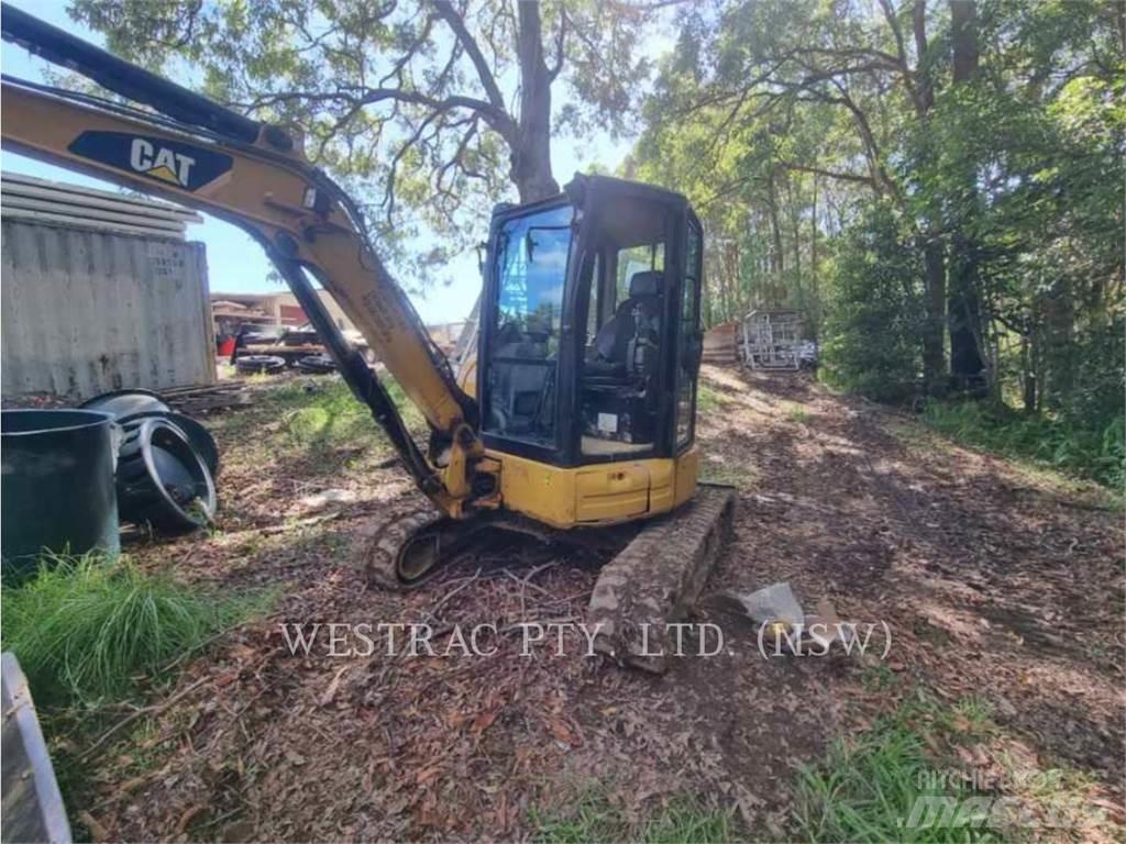 CAT 304E2CR 대형 굴삭기 29톤 이상