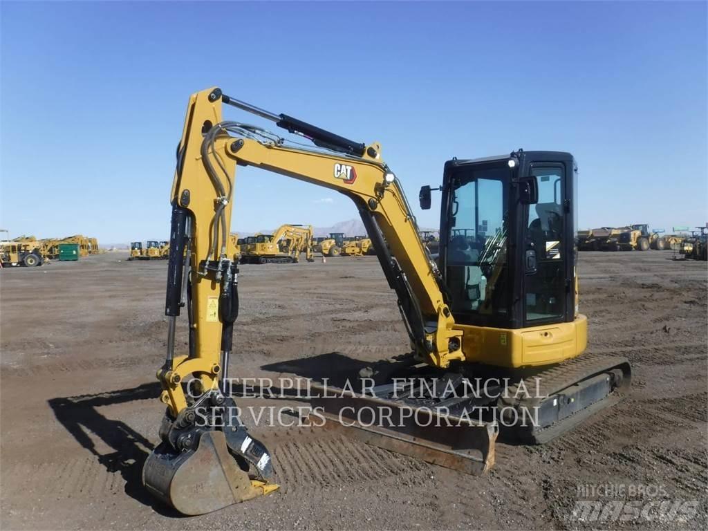 CAT 304E2CR 대형 굴삭기 29톤 이상
