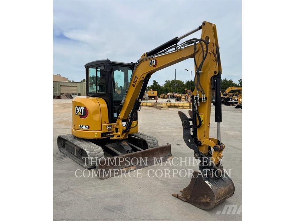 CAT 304E2CR 대형 굴삭기 29톤 이상