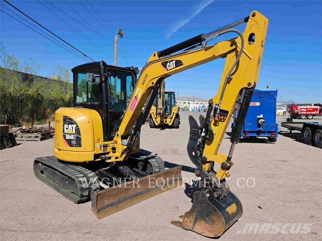 CAT 304E2CR 대형 굴삭기 29톤 이상