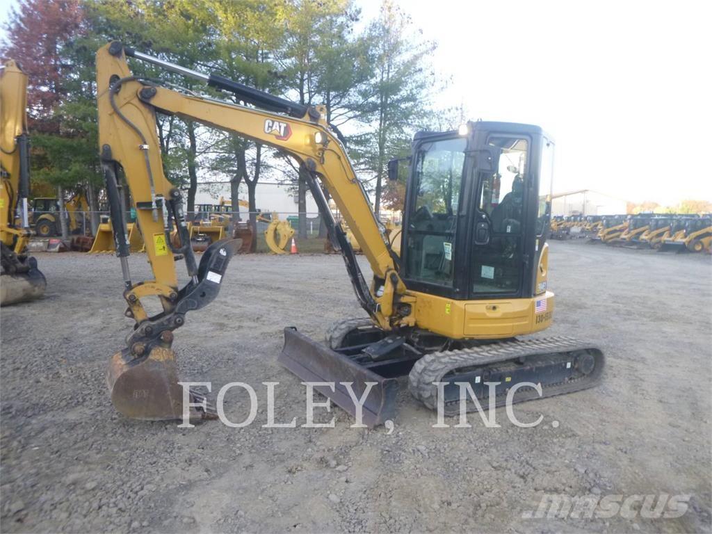 CAT 304E2CR 대형 굴삭기 29톤 이상
