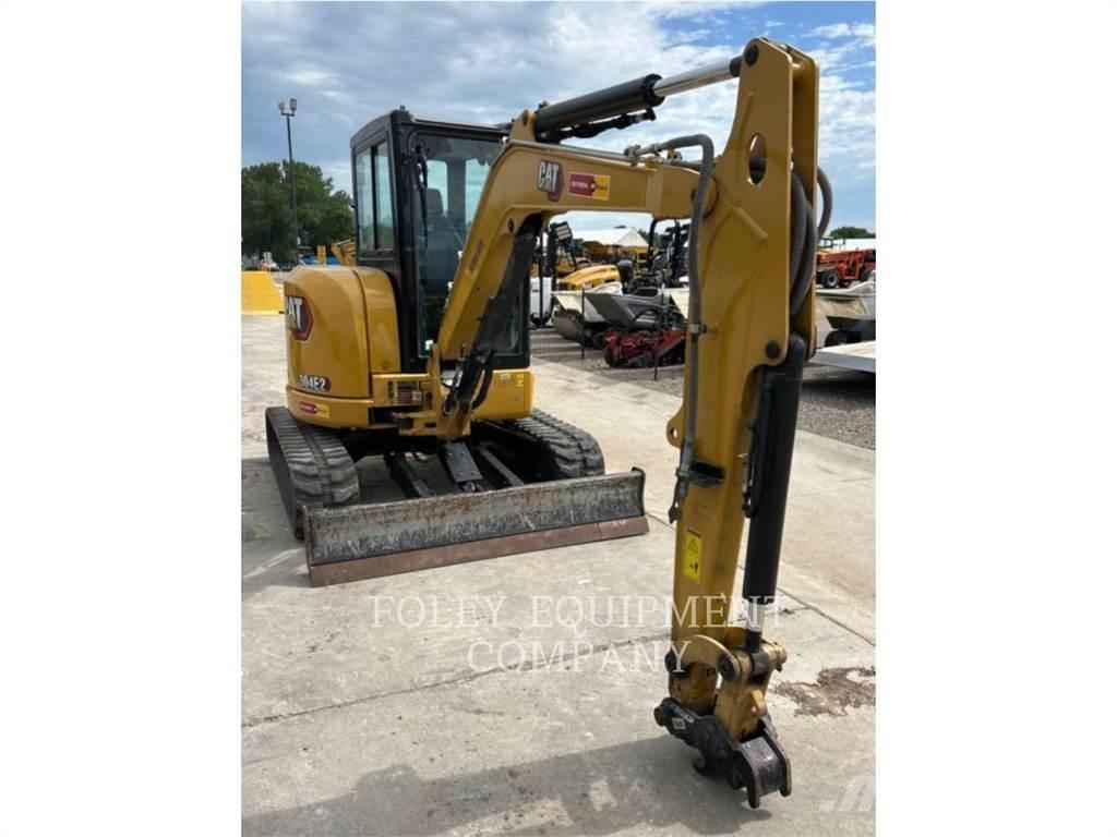 CAT 304E2LC 대형 굴삭기 29톤 이상