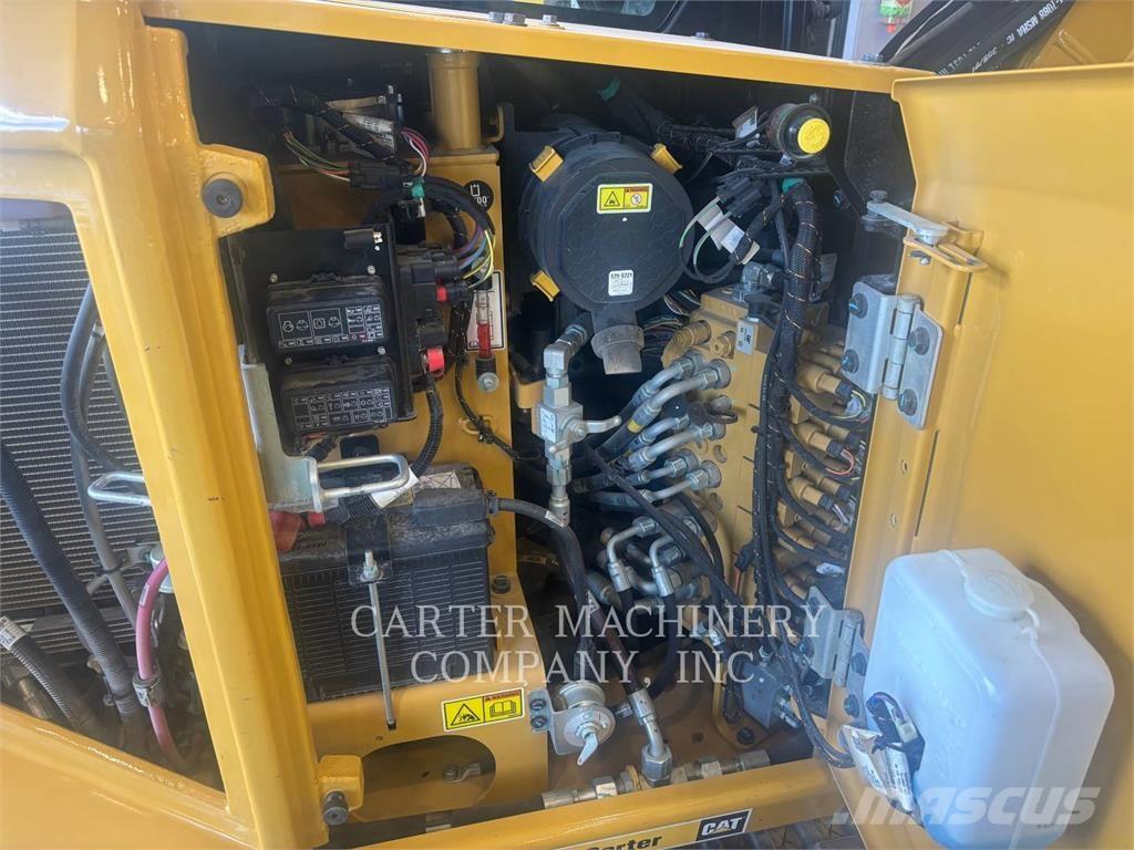 CAT 305-07 CR 대형 굴삭기 29톤 이상