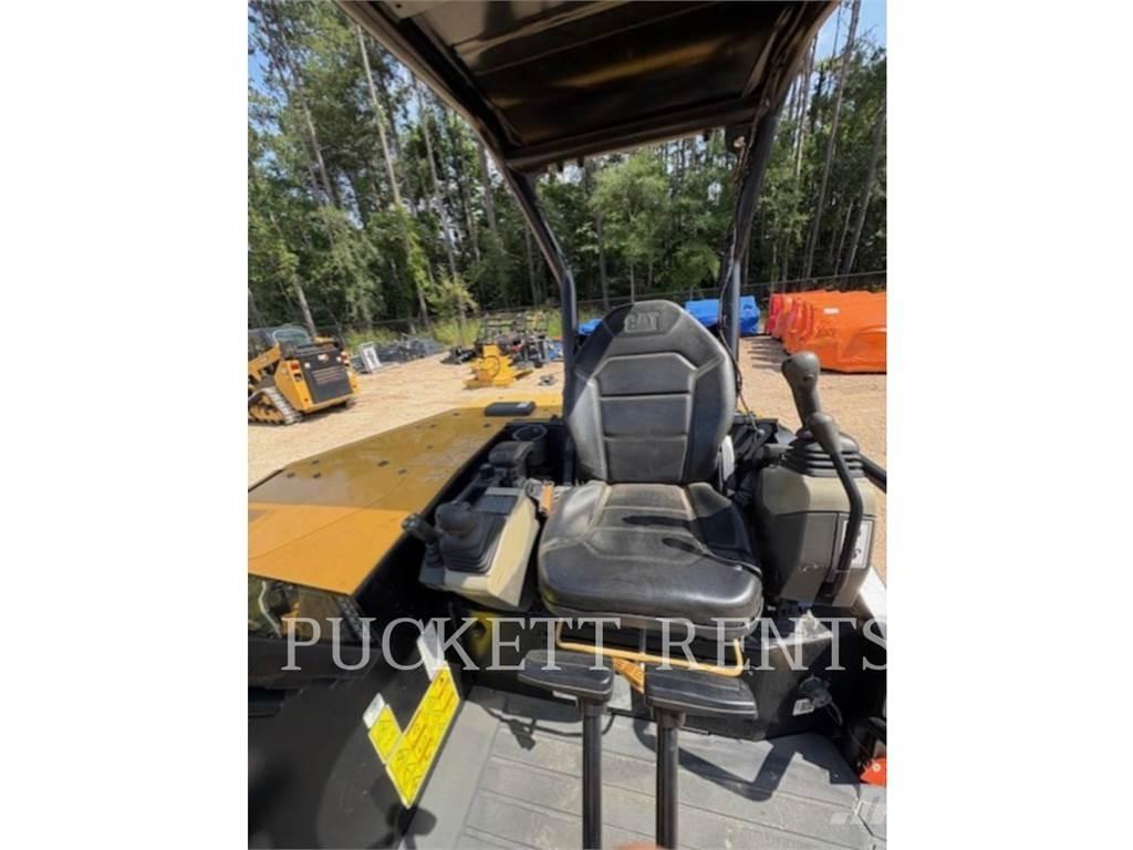 CAT 305-07CR 대형 굴삭기 29톤 이상