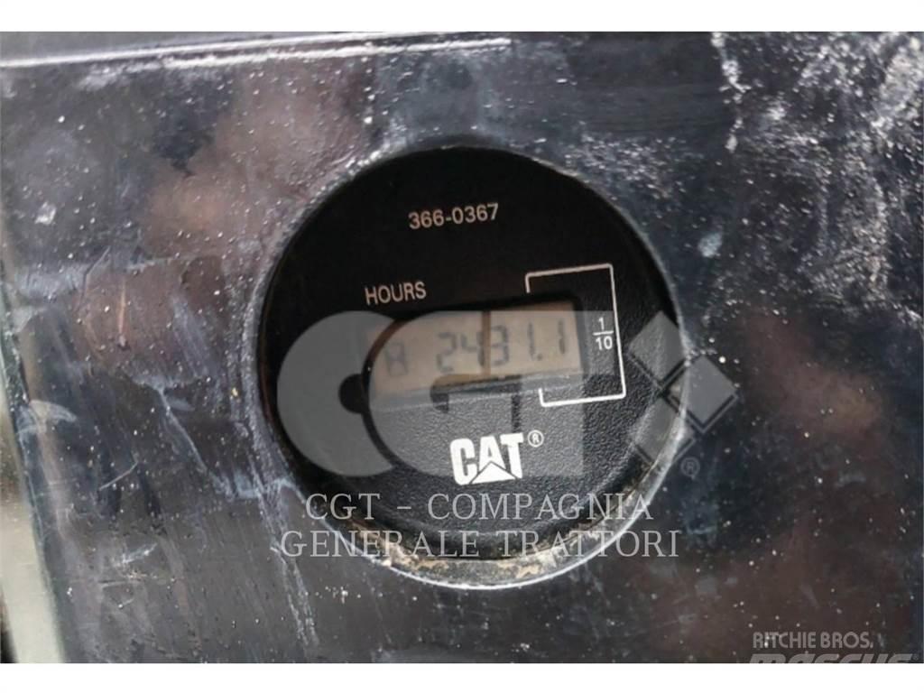 CAT 305.5 E2 대형 굴삭기 29톤 이상