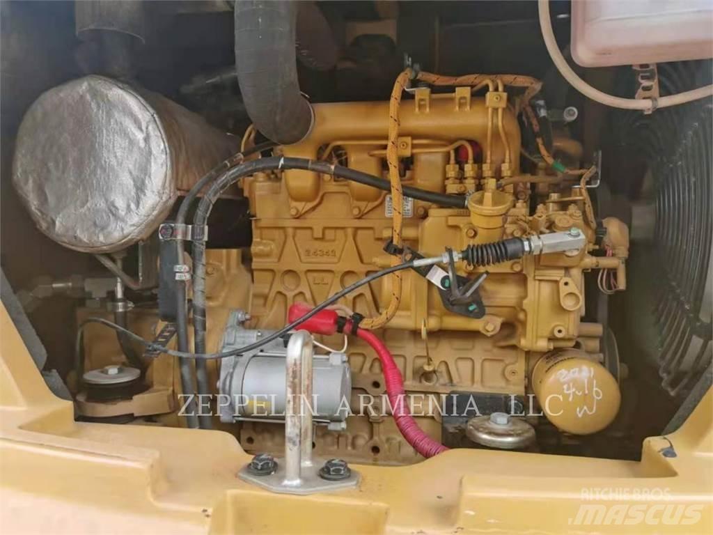 CAT 305.5E2 대형 굴삭기 29톤 이상