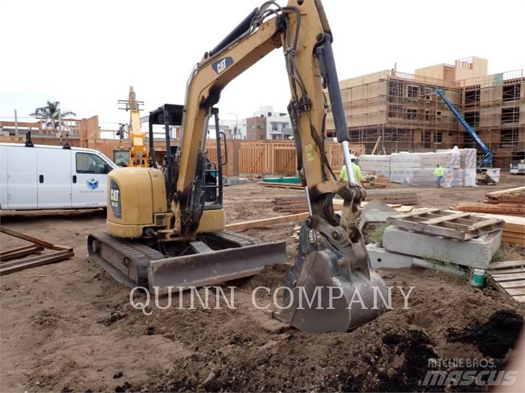 CAT 305.5E2 대형 굴삭기 29톤 이상