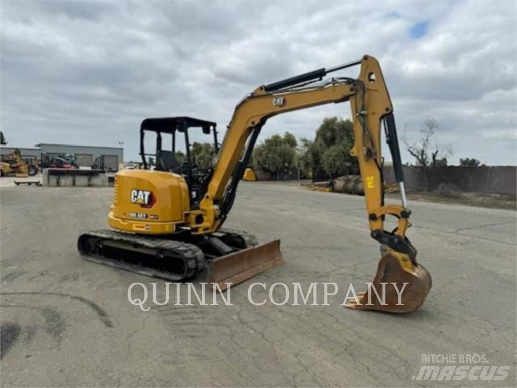 CAT 305.5E2 대형 굴삭기 29톤 이상