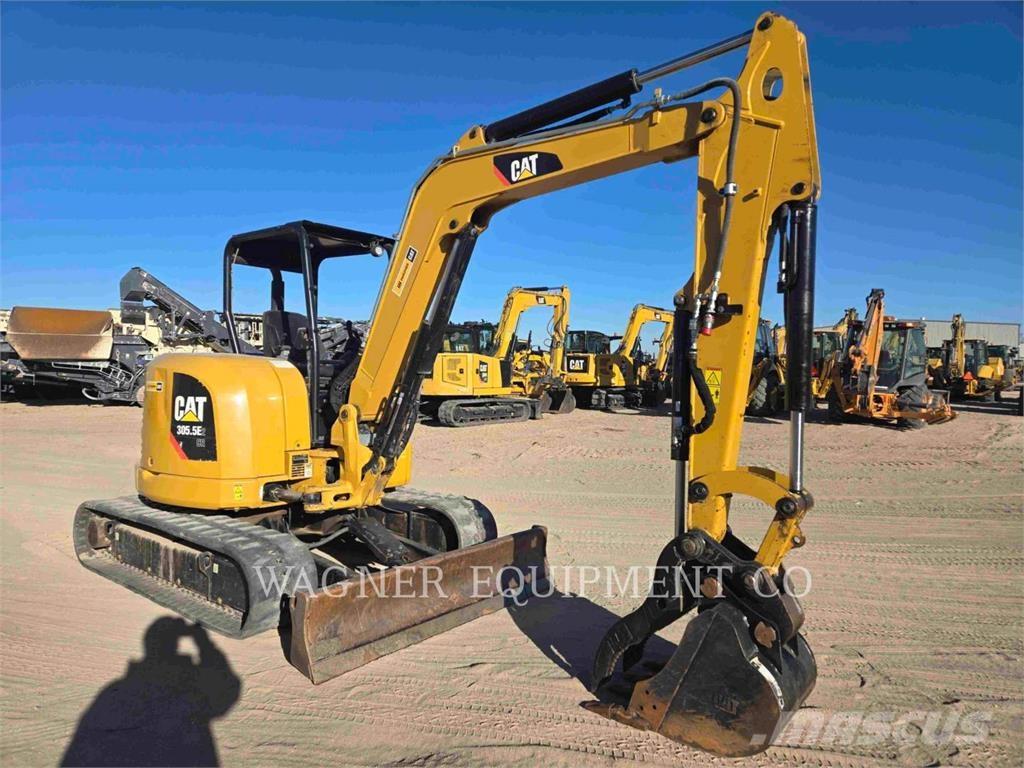 CAT 305.5E2 대형 굴삭기 29톤 이상