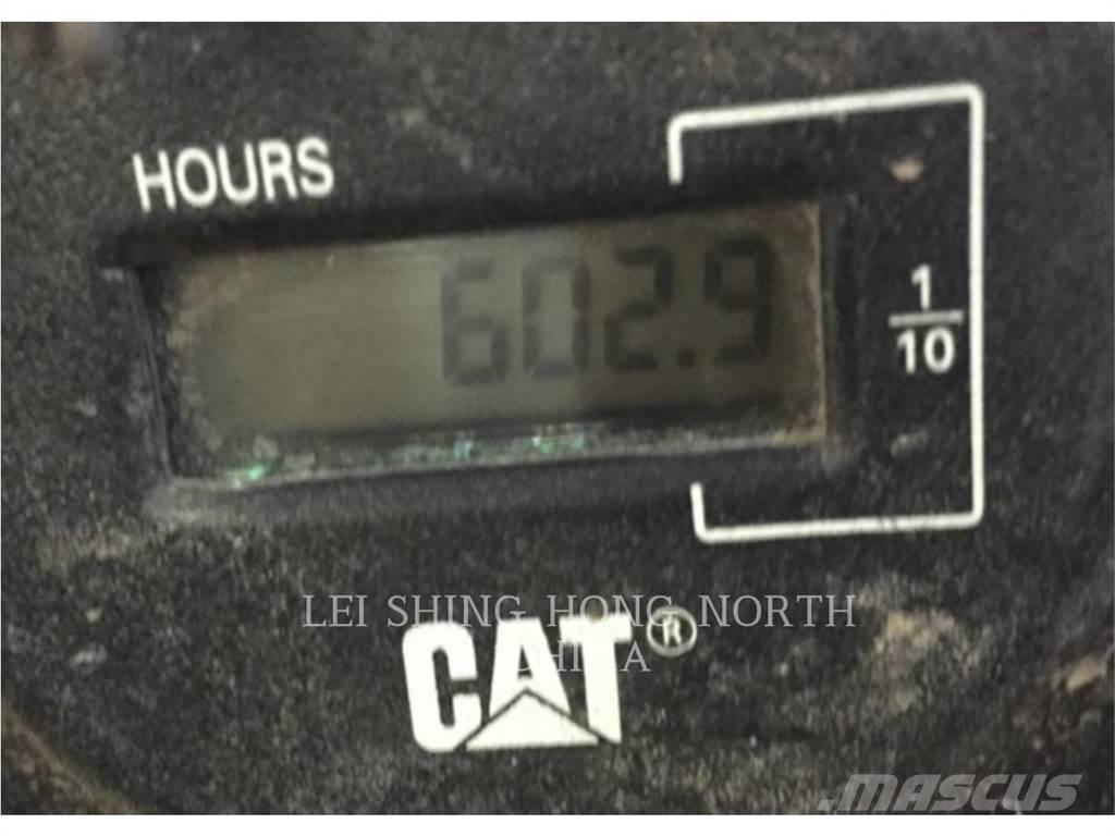 CAT 305.5E2 대형 굴삭기 29톤 이상