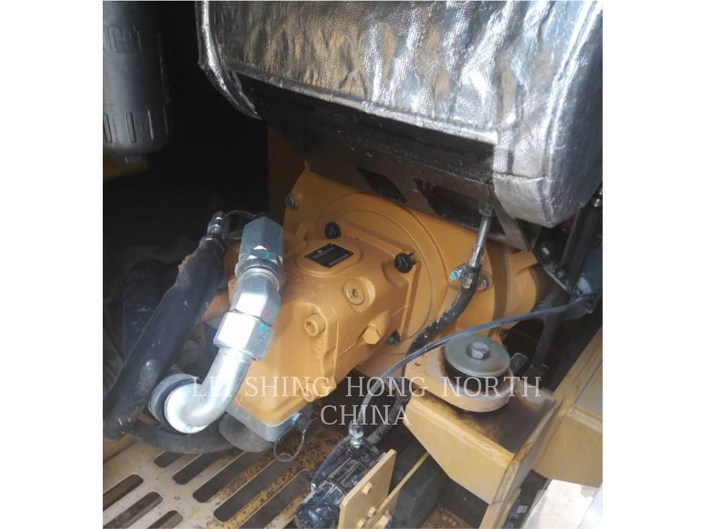 CAT 305.5E2 대형 굴삭기 29톤 이상