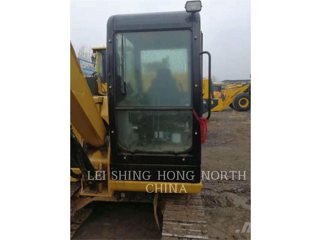 CAT 305.5E2 대형 굴삭기 29톤 이상