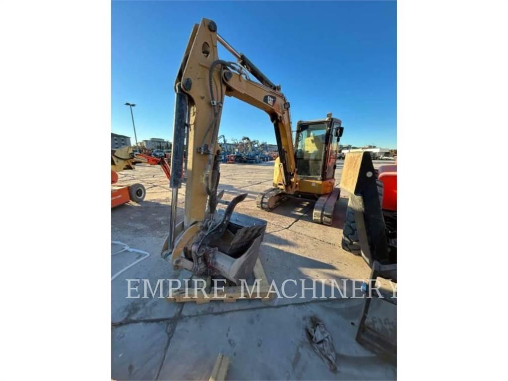 CAT 305.5E2 CA 대형 굴삭기 29톤 이상