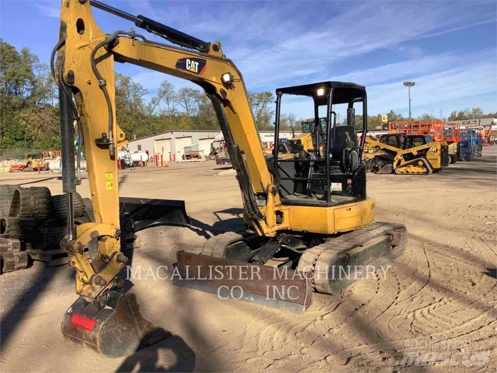 CAT 305.5E2CR 대형 굴삭기 29톤 이상