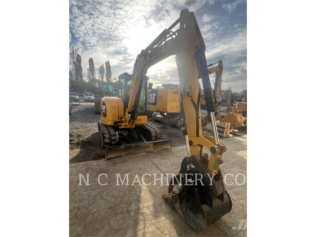 CAT 305.5E2CRB 대형 굴삭기 29톤 이상