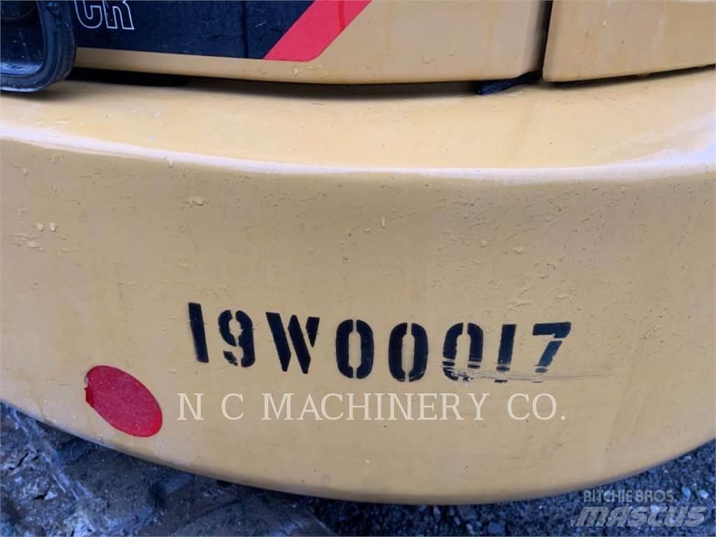 CAT 305.5E2CRB 대형 굴삭기 29톤 이상