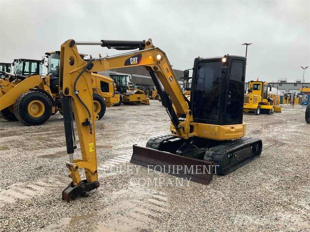 CAT 305.5E2LC 대형 굴삭기 29톤 이상