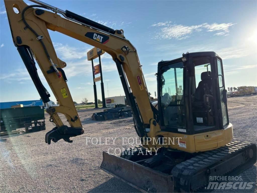 CAT 305.5E2LC 대형 굴삭기 29톤 이상