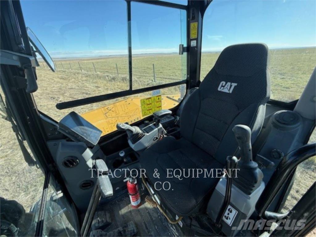 CAT 305 CRCB 대형 굴삭기 29톤 이상