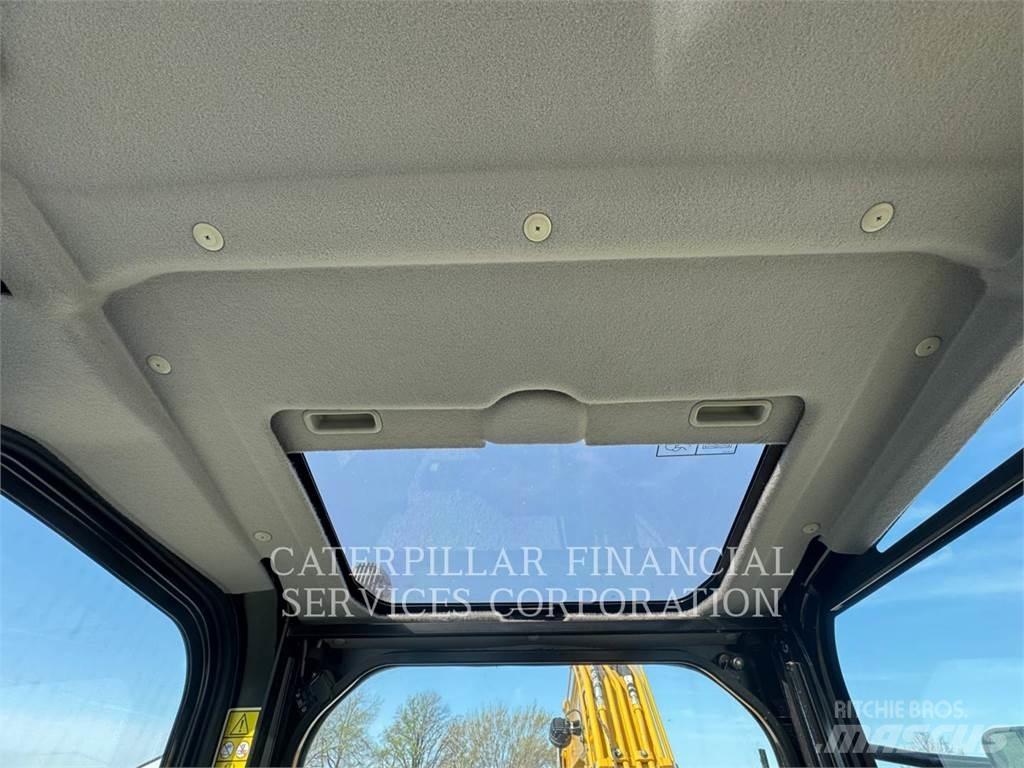 CAT 30507CR 대형 굴삭기 29톤 이상