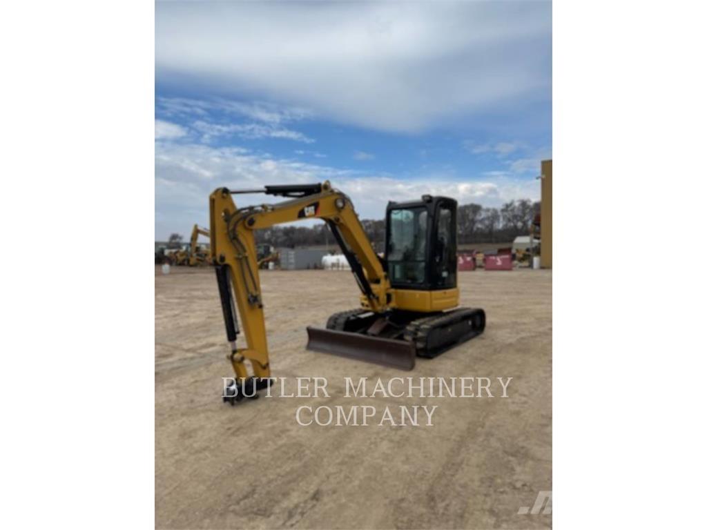 CAT 305C 대형 굴삭기 29톤 이상