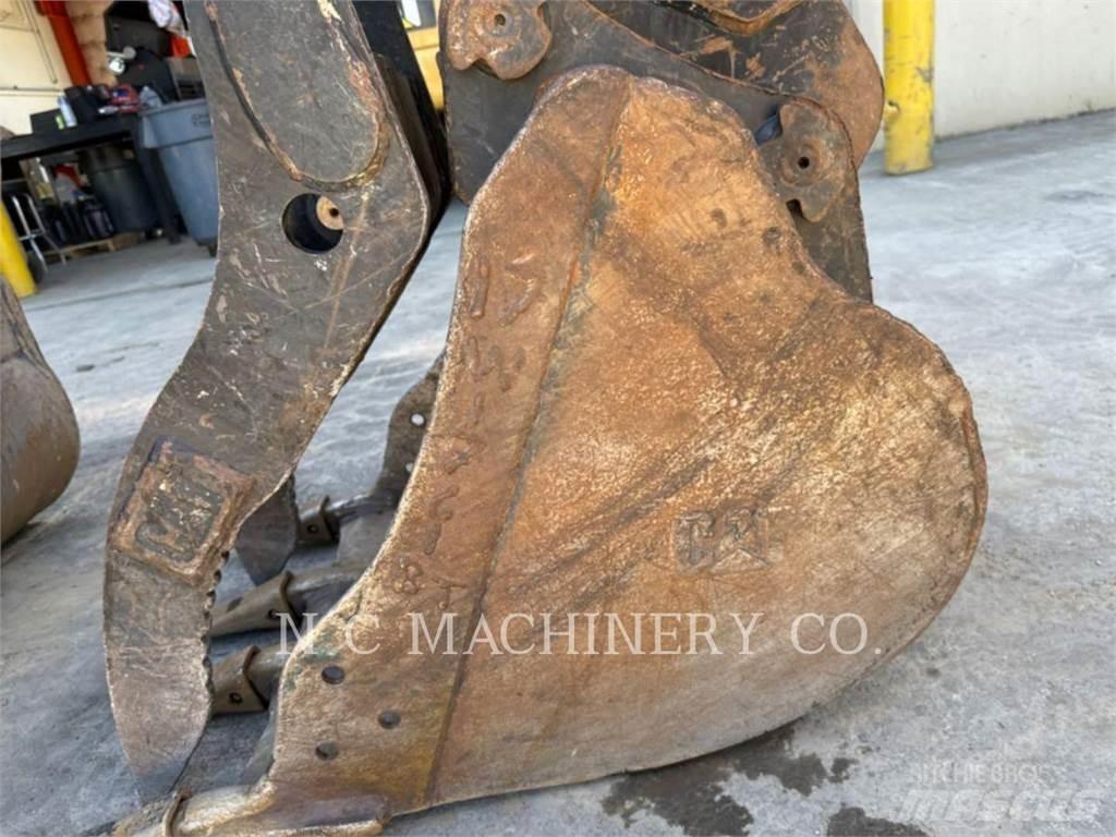 CAT 305E2 CRCN 대형 굴삭기 29톤 이상