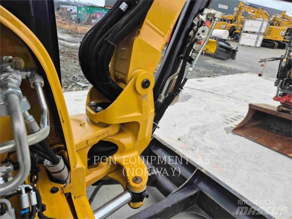 CAT 305E2CR 대형 굴삭기 29톤 이상