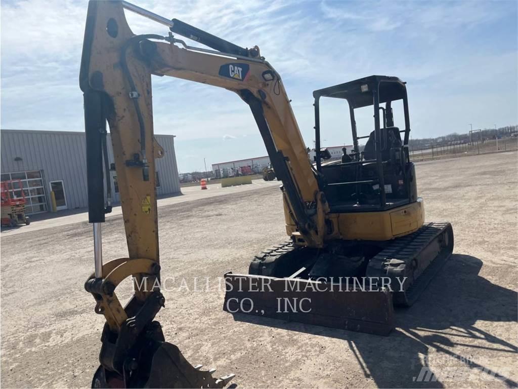 CAT 305E2CR 대형 굴삭기 29톤 이상