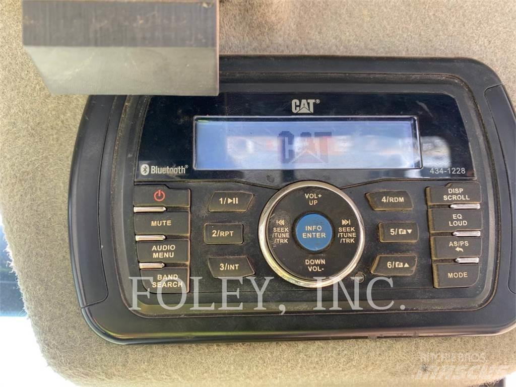 CAT 305E2CR 대형 굴삭기 29톤 이상