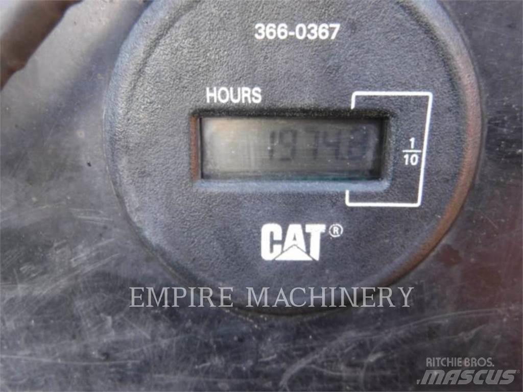 CAT 305E2CR 대형 굴삭기 29톤 이상