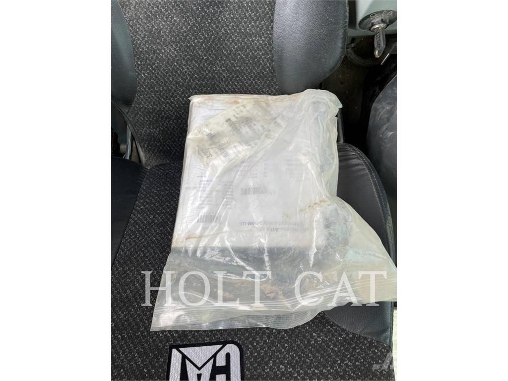 CAT 305E2CR 대형 굴삭기 29톤 이상