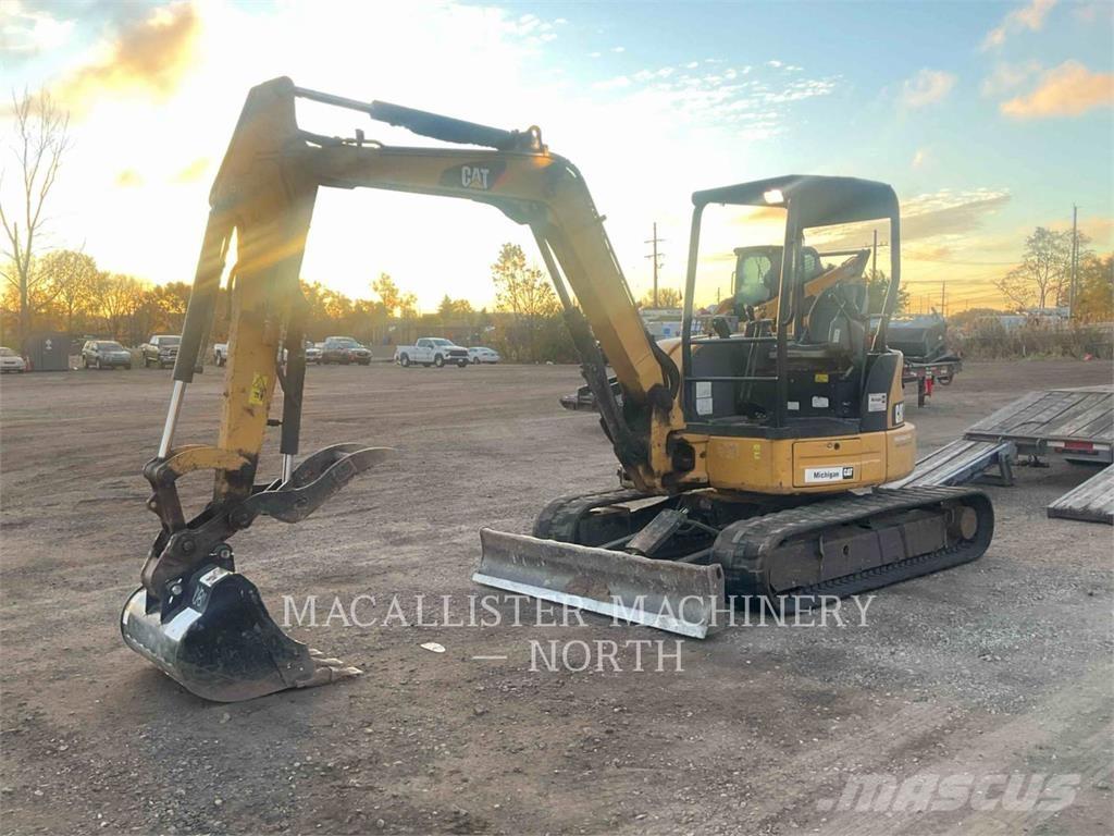 CAT 305ECR TQ 대형 굴삭기 29톤 이상