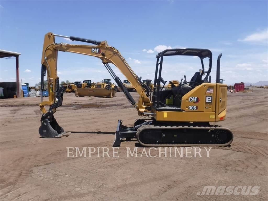 CAT 306 대형 굴삭기 29톤 이상