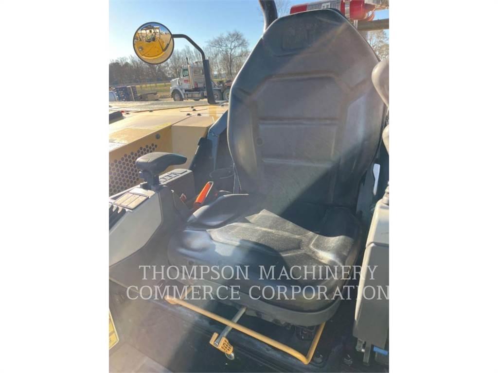 CAT 306 대형 굴삭기 29톤 이상