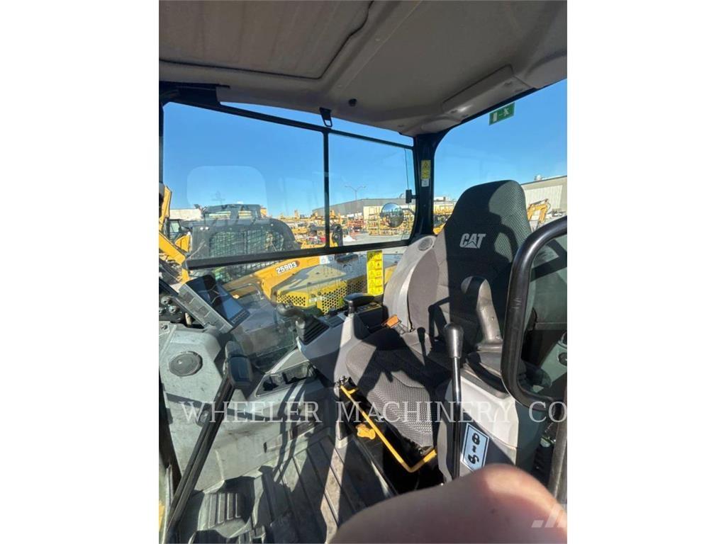 CAT 306 C3 TH 대형 굴삭기 29톤 이상