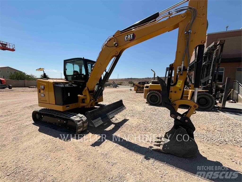 CAT 306 C3 THQ 대형 굴삭기 29톤 이상