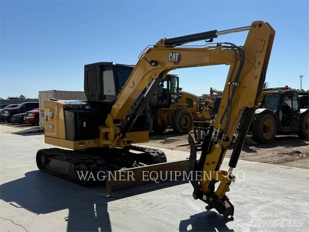 CAT 306 THB 대형 굴삭기 29톤 이상