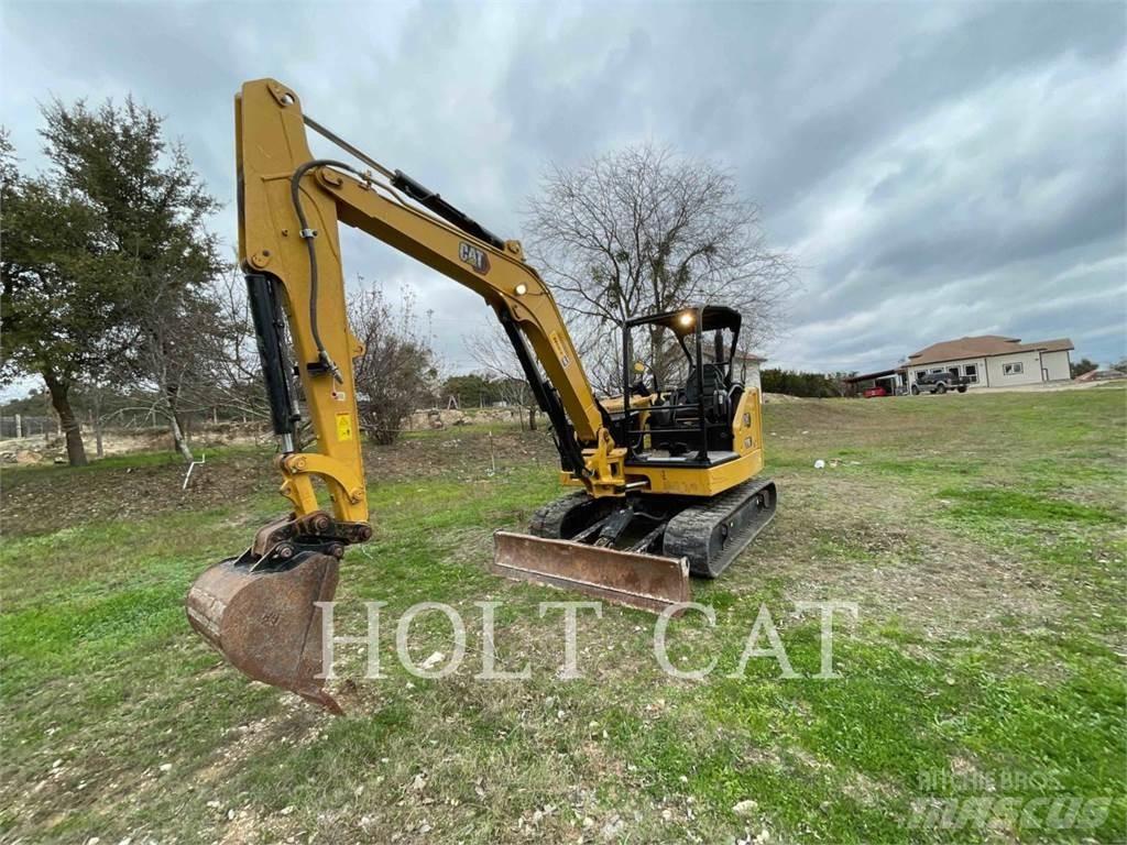 CAT 30607CR 대형 굴삭기 29톤 이상