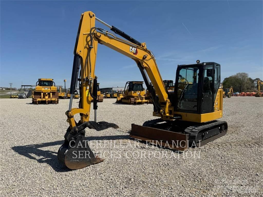 CAT 30607CR 대형 굴삭기 29톤 이상