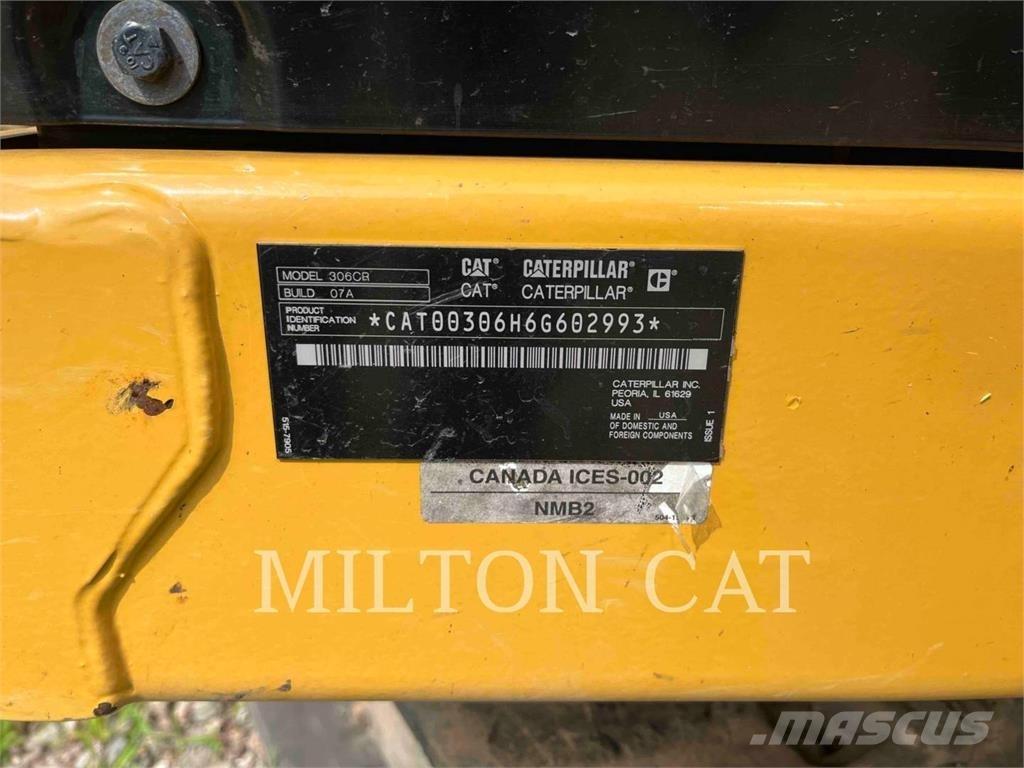 CAT 30607CR 대형 굴삭기 29톤 이상